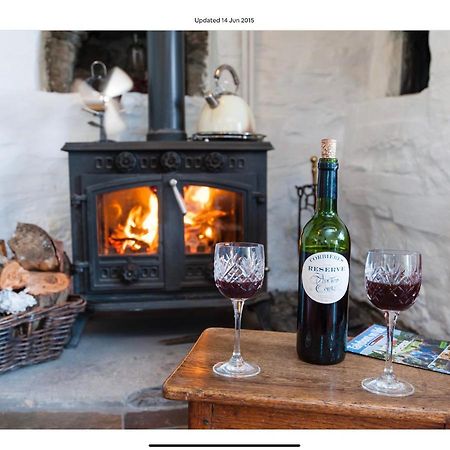 Ty Fferm Hen, Ancient Farmhouse, Coity Bach Talybont-on-Usk Extérieur photo