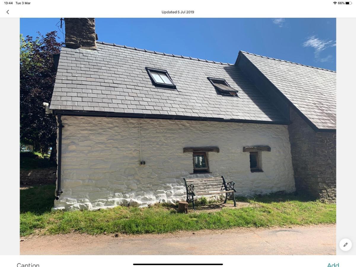 Ty Fferm Hen, Ancient Farmhouse, Coity Bach Talybont-on-Usk Extérieur photo