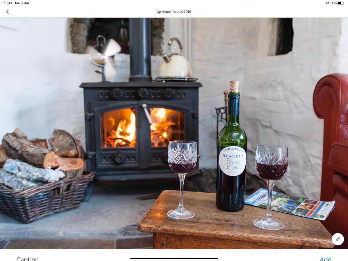 Ty Fferm Hen, Ancient Farmhouse, Coity Bach Talybont-on-Usk Extérieur photo
